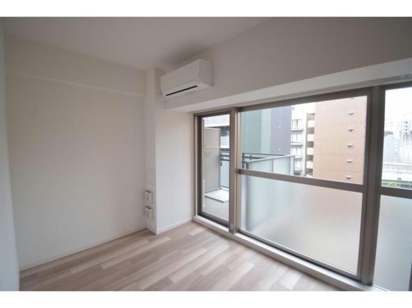  RISING Maison 本町橋