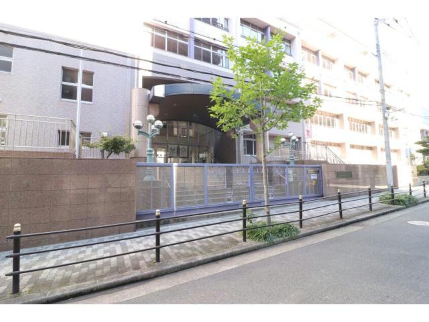 大阪市立天満中学校(中学校/中等教育学校)まで804m ハイデンス梅ヶ枝