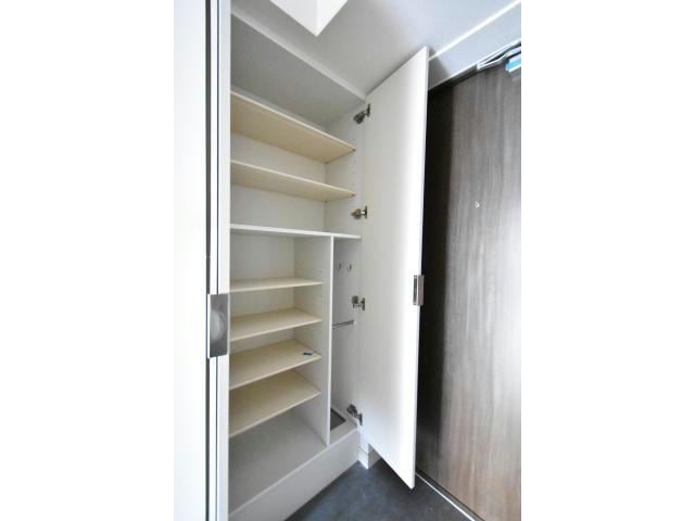  プレサンス松屋町ヴィゴラス