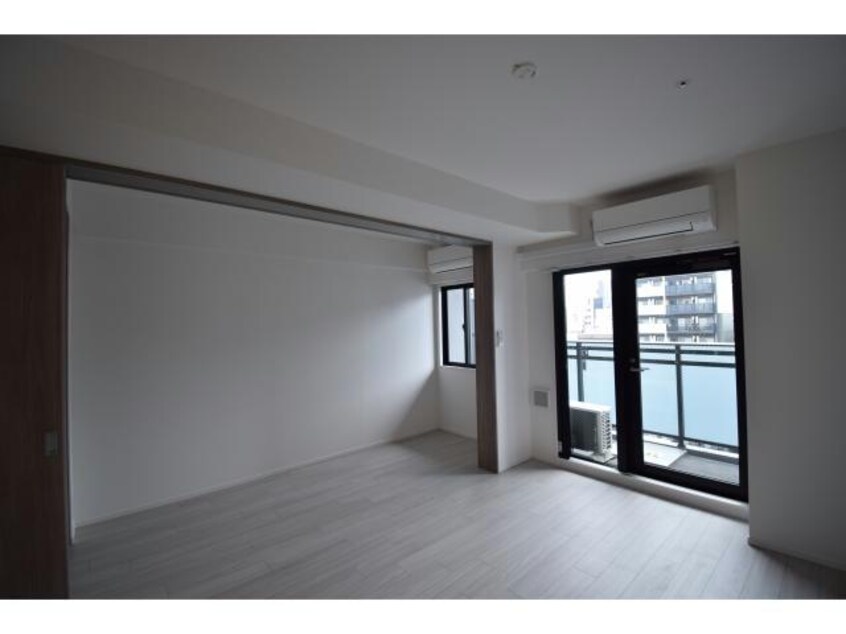  S-RESIDENCE堺筋本町Deux