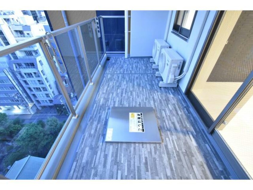  IBC Residence East