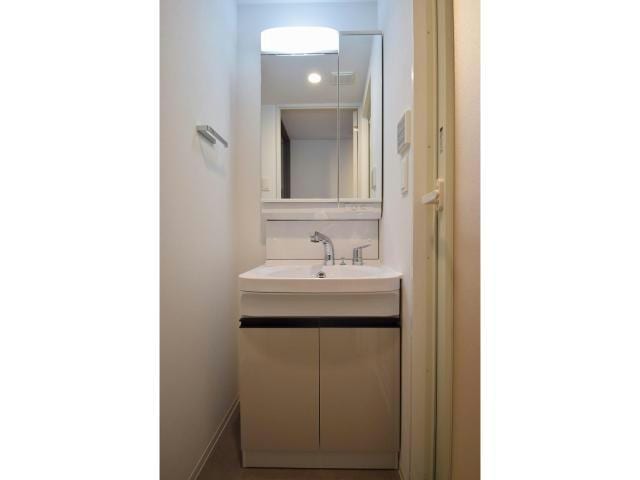  レジュールアッシュ谷町四丁目グランクラス