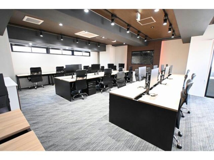  リアライズ梅田東ビル