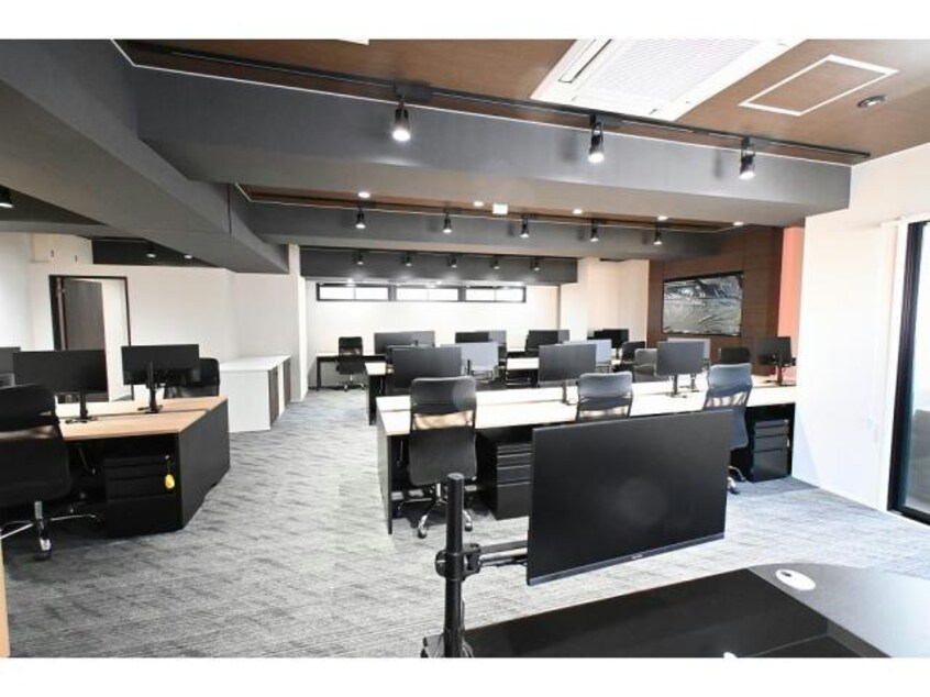  リアライズ梅田東ビル