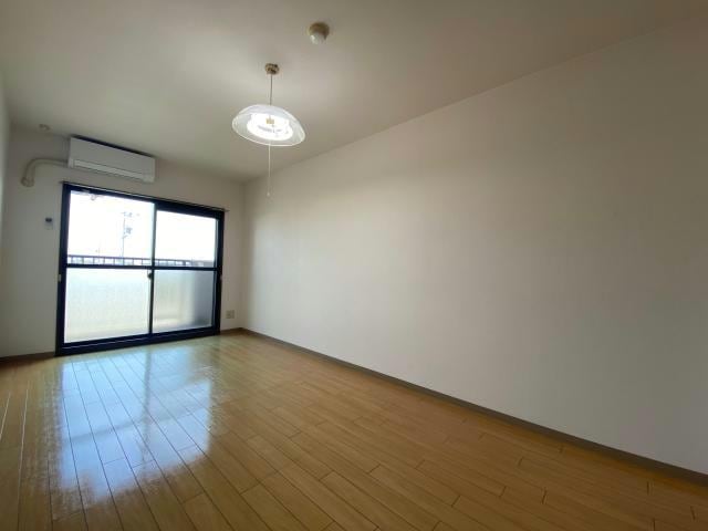  グランドゥールエステート