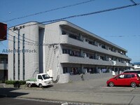 エスティ阪田