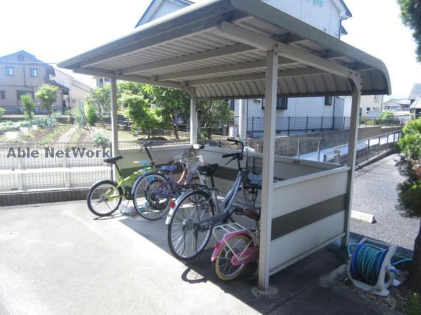  ヴィレッジ イツオ