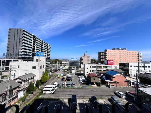  ロイヤルハイツ白子駅前