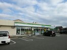 ファミリーマート鈴鹿サーキット前店(コンビニ)まで400m レジデンス道伯 Ｃ棟