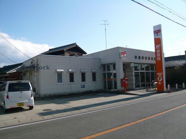 鈴鹿若松郵便局(郵便局)まで885m Ｃａｓａ Ｗａｋａｍａｔｓｕ Ａ棟