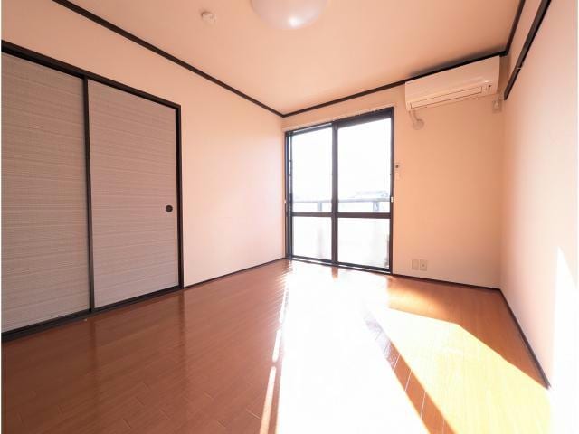  エスポアールＭＩＤＡ　Ｂ棟