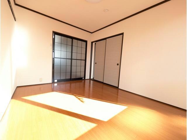  エスポアールＭＩＤＡ　Ｂ棟