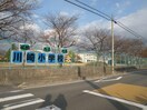 亀山市立川崎小学校(小学校)まで1715m ジョイア　Ａ