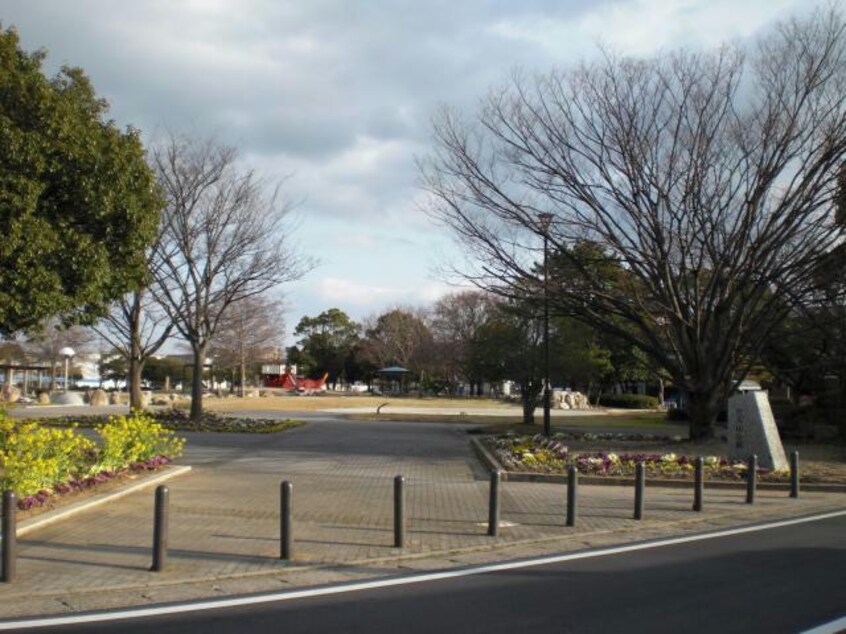 弁天山公園(公園)まで1394m 平田パークヒルズ　グッドスリー