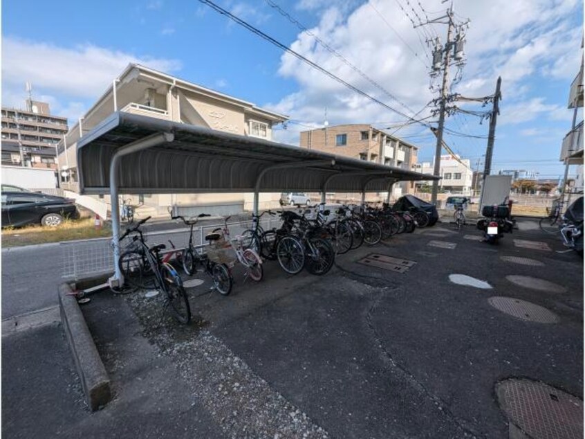  パークサイド鈴鹿