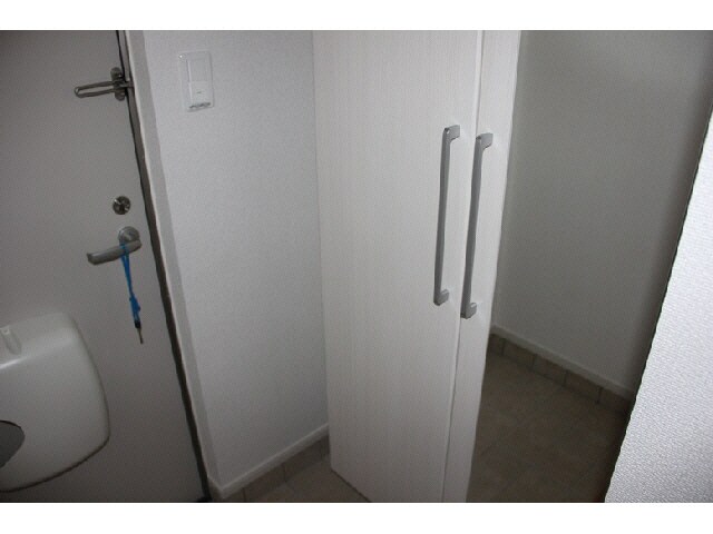  レクイアーレ72　Ｄ