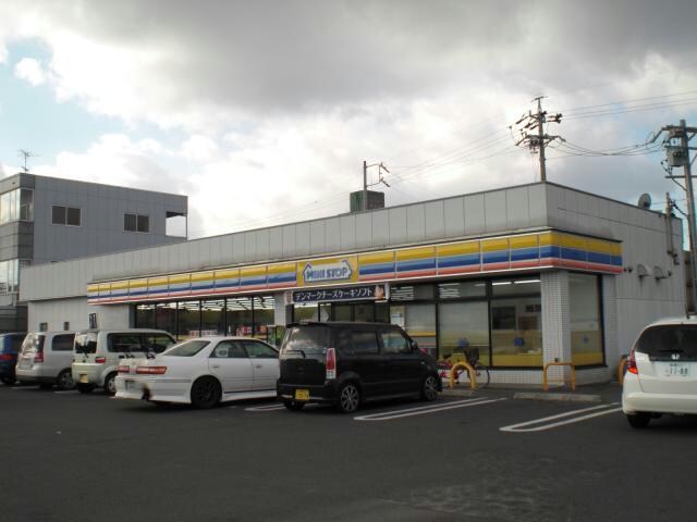 ミニストップ鈴鹿西条店(コンビニ)まで603m ミルキー　Ⅳ