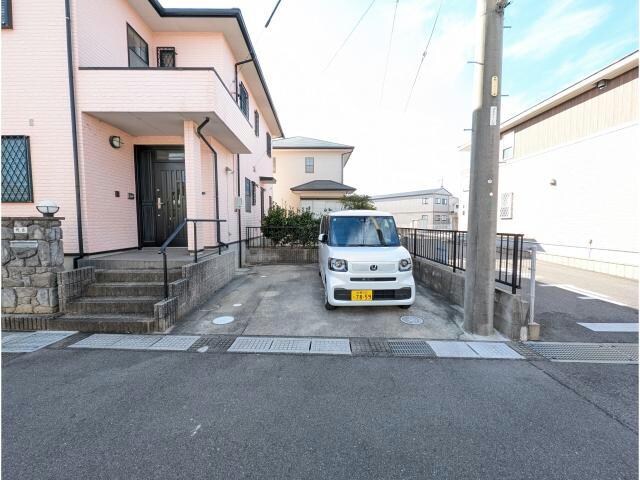  若松北2丁目戸建て