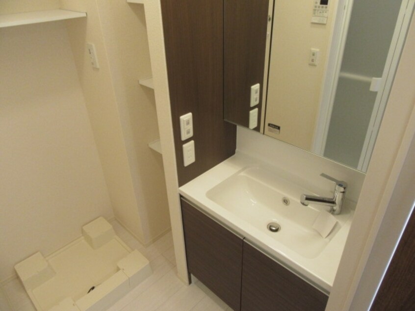  グランドエル・F　C