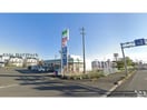 ファミリーマート鈴鹿寺家五丁目店(コンビニ)まで548m グランドエル・F　D