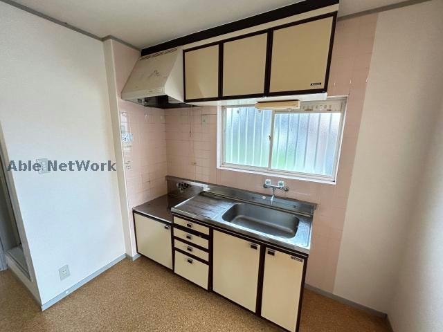  白子ポートハイツ