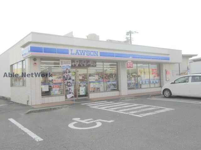 ローソン鈴鹿南玉垣東店(コンビニ)まで334m K＆T