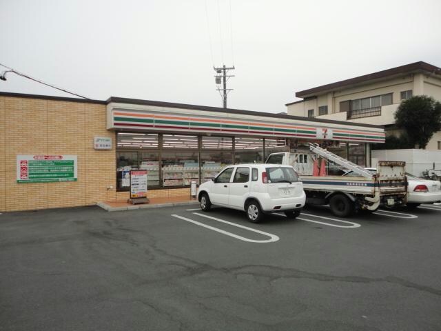 セブンイレブン鈴鹿道伯5丁目店(コンビニ)まで236m アレグリア
