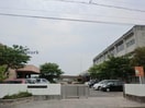 鈴鹿市立大木中学校(中学校/中等教育学校)まで893m プリムローズB