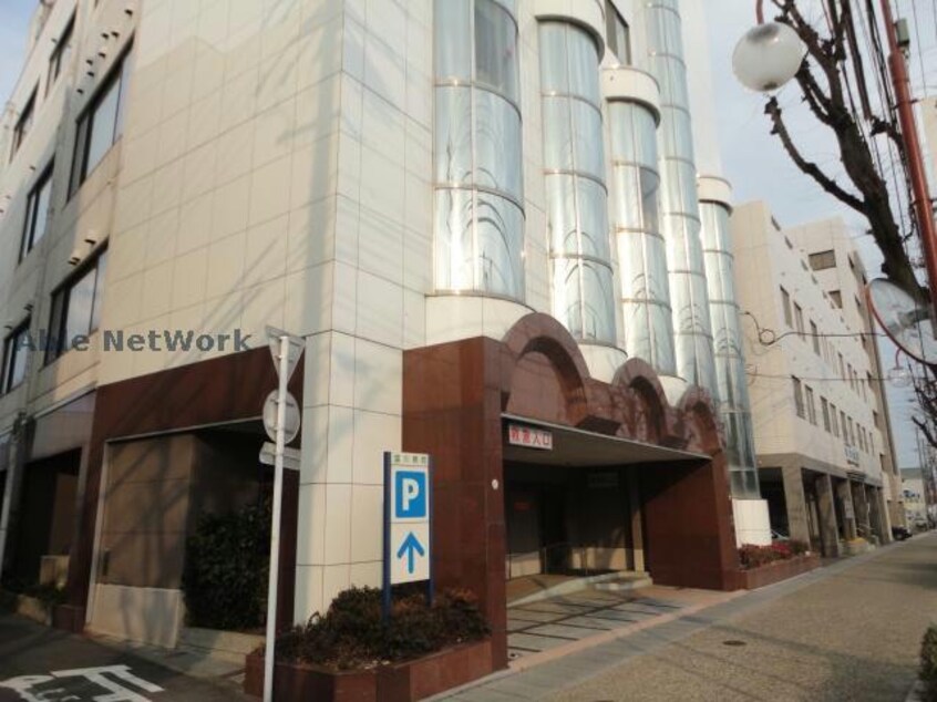 医療法人誠仁会塩川病院(病院)まで598m タートルエイト