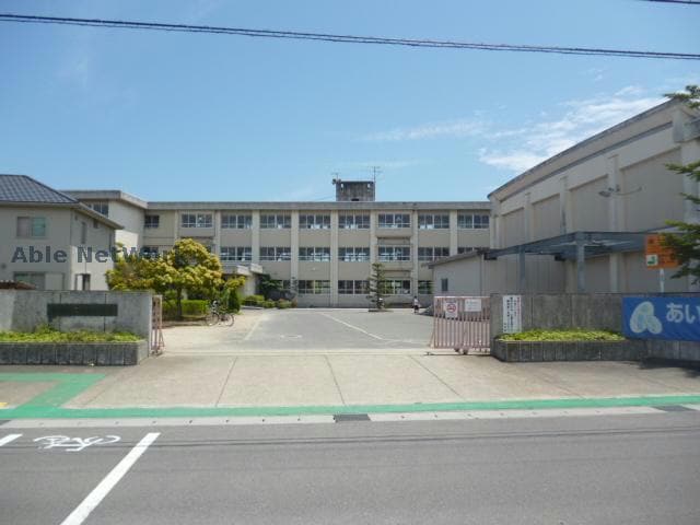 鈴鹿市立清和小学校(小学校)まで1055m グランメールⅢ