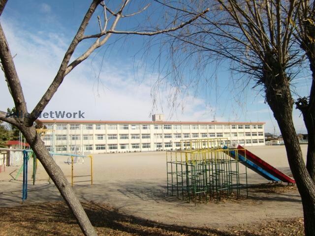 鈴鹿市立桜島小学校(小学校)まで301m メゾン・ド・ルポ