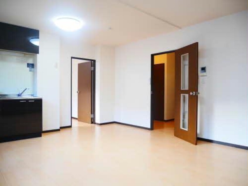  カーサ江島 B棟