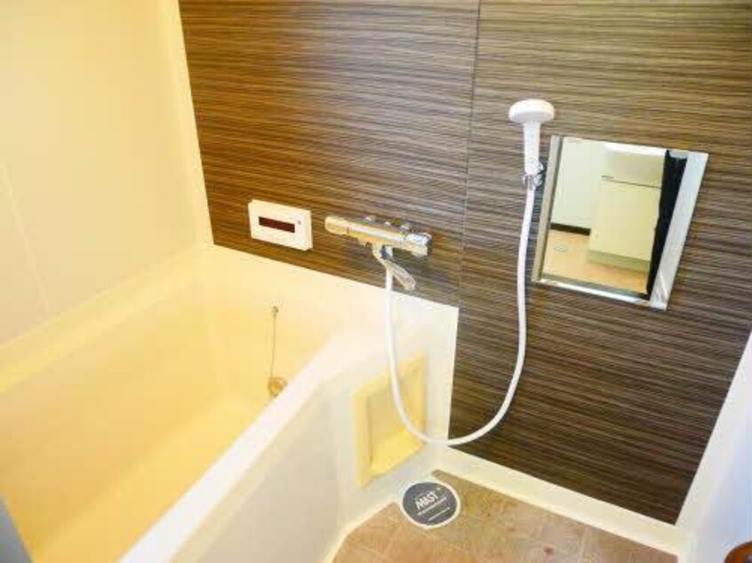  カーサ江島 B棟