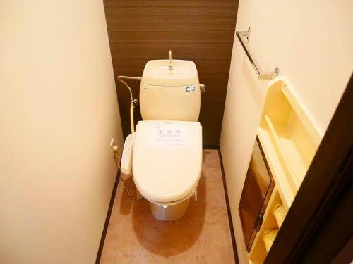  カーサ江島 B棟