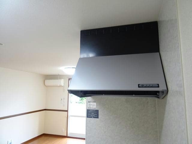  ブランシュール　B棟