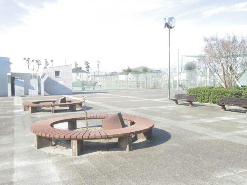 箕田公園(公園)まで374m グリーン・ゲイブルズ