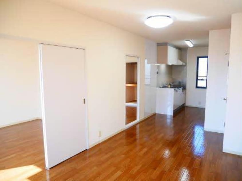  フィールドパレスB棟