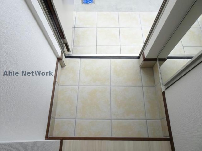  Maisonette land 楠駅