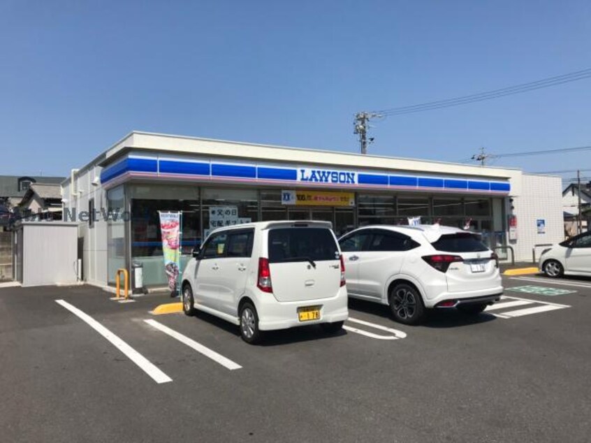 ローソン鈴鹿江島店(コンビニ)まで482m ディーシャンブル江島台