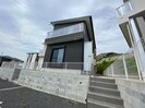 四日市市 波木町 （内部駅） 2階建の外観