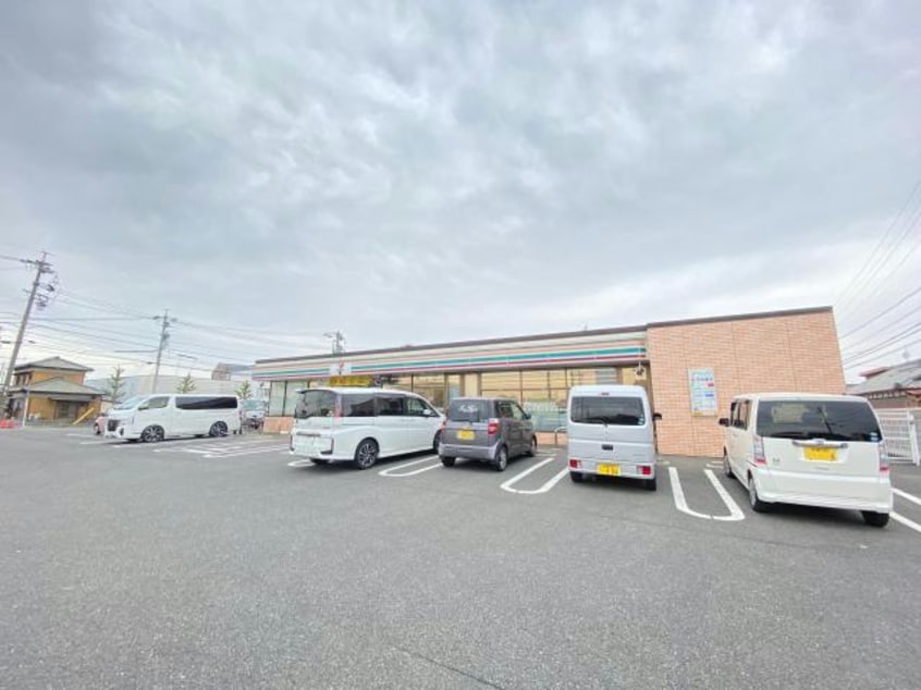 セブンイレブン鈴鹿道伯5丁目店(コンビニ)まで358m グランサージュA