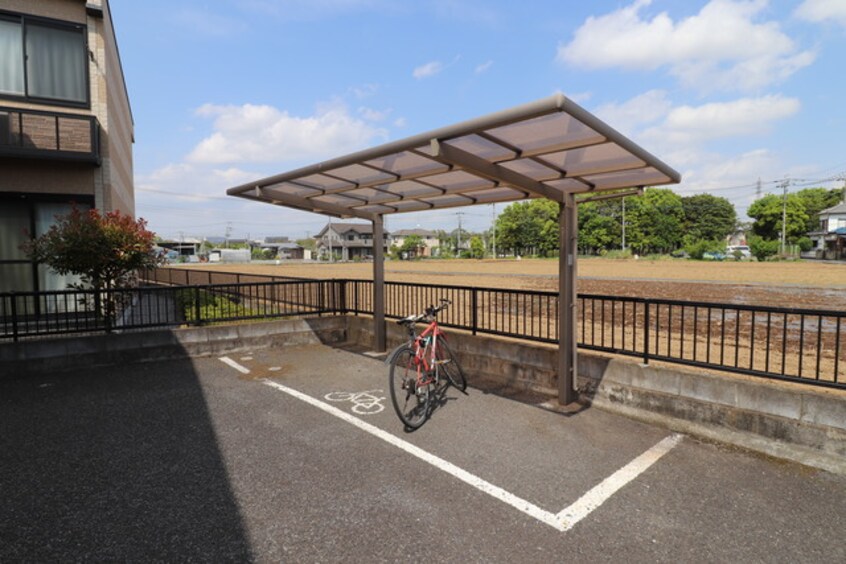 駐輪場 ドリーミーハイツ中里