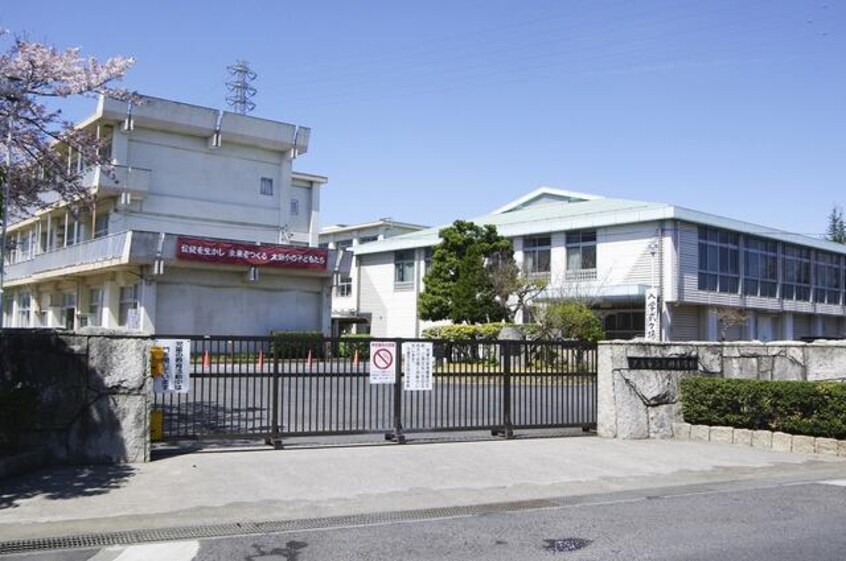 久喜市立太田小学校(小学校)まで714m※久喜市立太田小学校 第二エリベール高塚