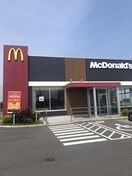 マクドナルド久喜インター店(ファストフード)まで646m※マクドナルド久喜インター店 キャンバス早野３