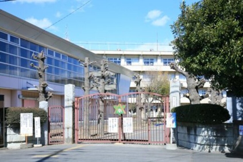 久喜市立久喜小学校(小学校)まで1261m※久喜市立久喜小学校 ソプラタウン