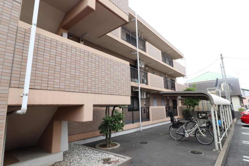 駐輪場 アルコバレーノ