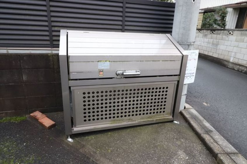 ゴミ集積所 ミレニアム和光