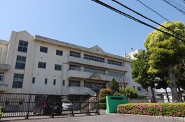 久喜市立東鷲宮小学校