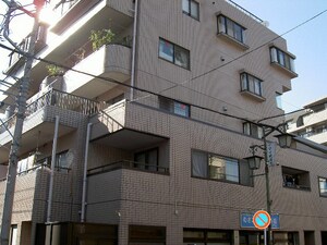 ロイヤルハイツ