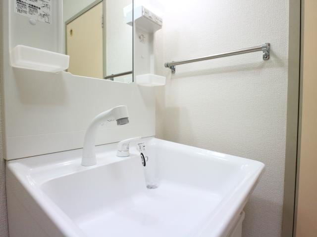  東海道本線/静岡駅 バス20分高松公民館下車:停歩3分 3階 築30年
